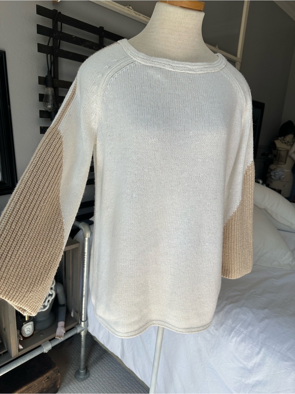 Chico's Cream & Tan Bell-Sleeve Crew Sweater, size medium (1) - Picture 7 of 14